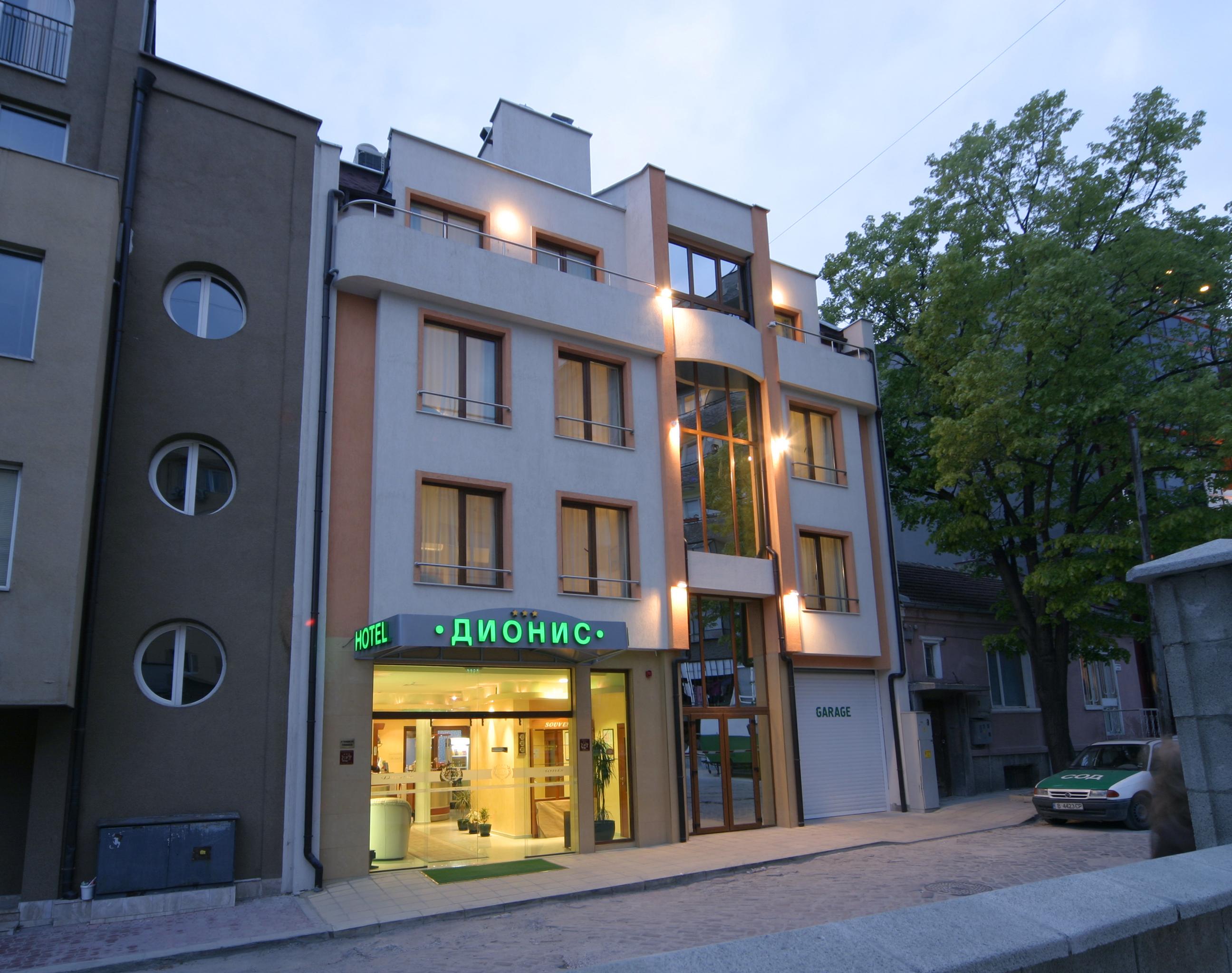 Dionis Hotel Varna Buitenkant foto