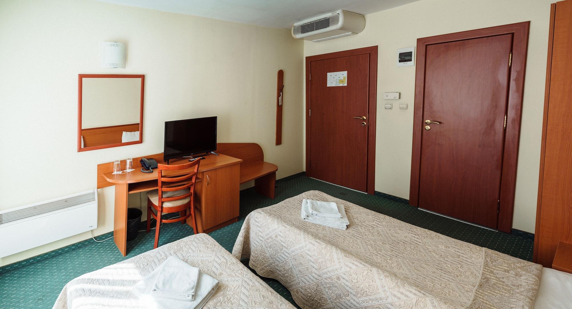 Dionis Hotel Varna Buitenkant foto